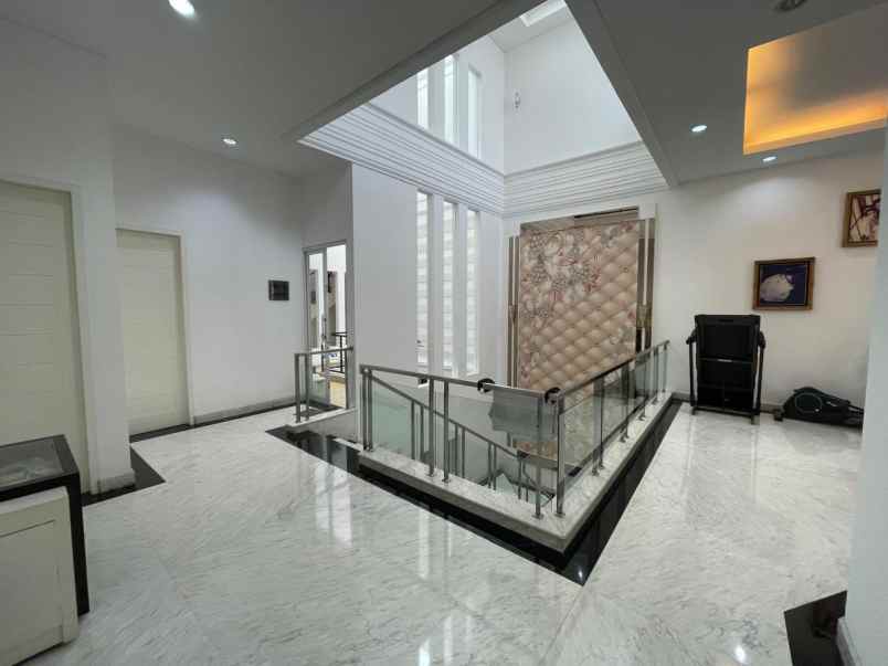 dijual rumah villa artha gading kelapa