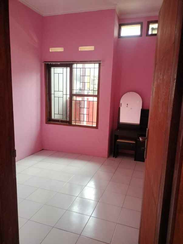 dijual rumah villa cilame regency