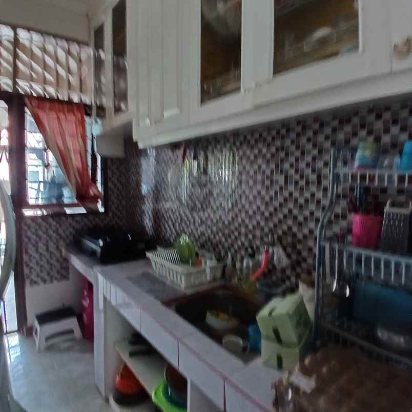 dijual rumah villa melati mas