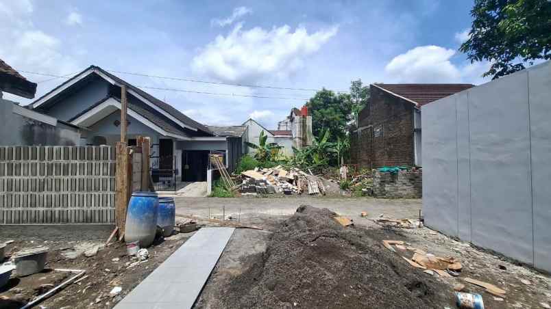 dijual rumah wedomartani