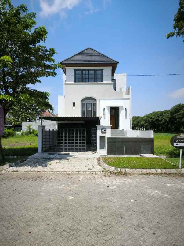 dijual rumah western park