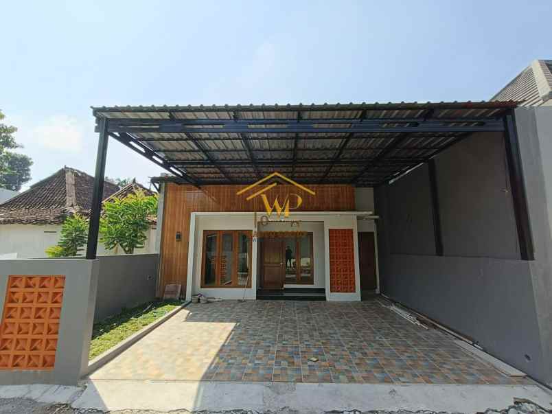 dijual rumah widodomartani