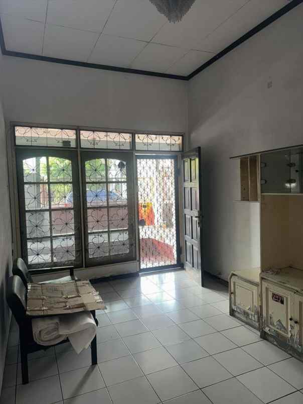 dijual rumah wisma permai