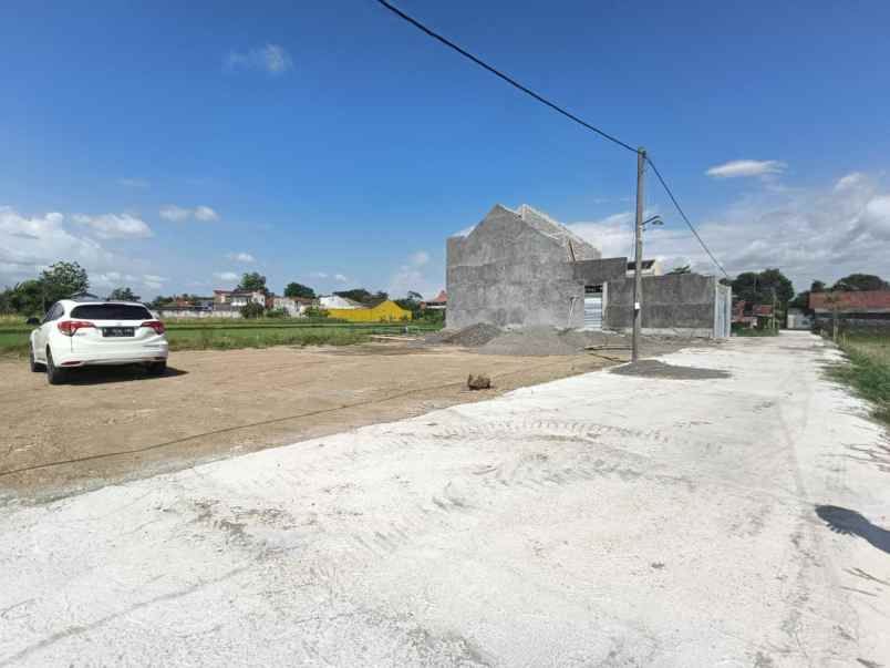 dijual tanah cupuwatu purwomartani kec