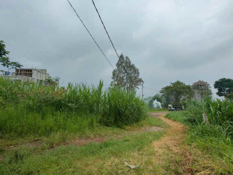 dijual tanah jl abdul gani atas