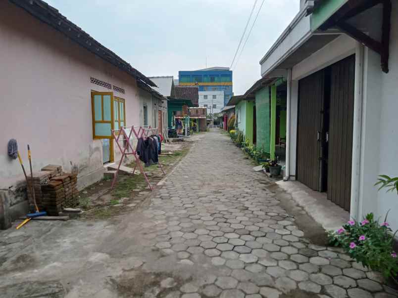 dijual tanah pugeran maguwoharjo depok