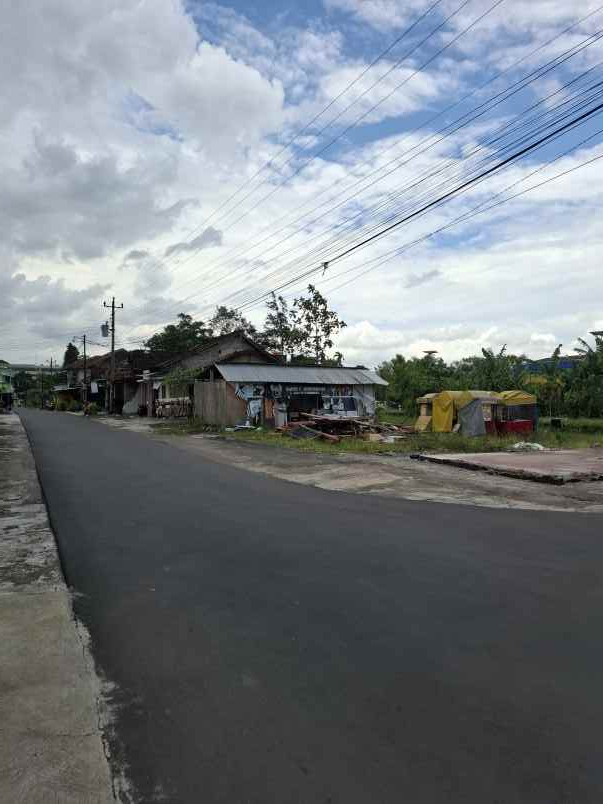 dijual tanah sanggrahan maguwoharjo