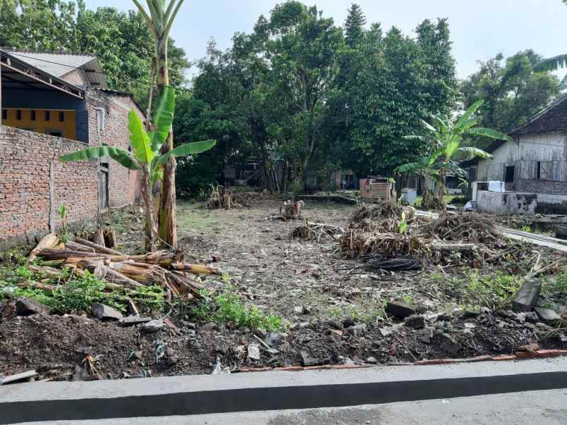 dijual tanah sendangguwo