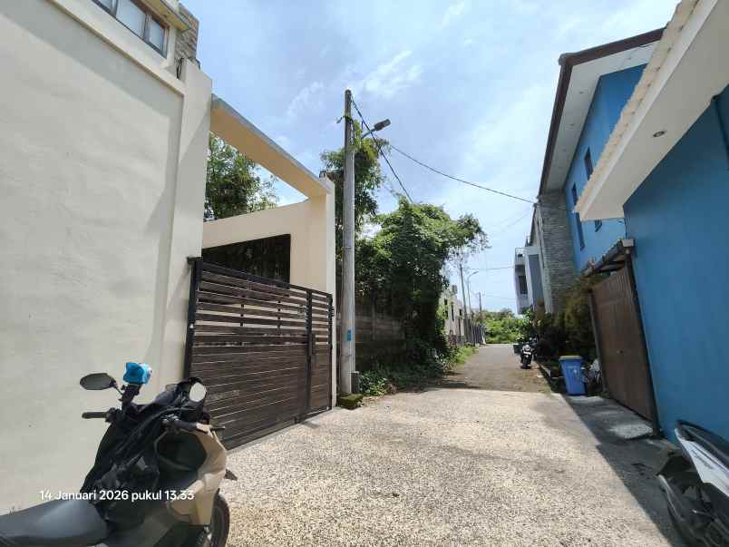 dijual villa canggu badung bali