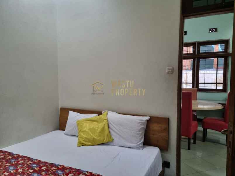 dijual villa hargobinangun