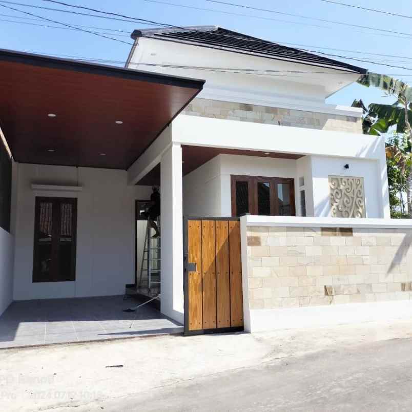 dijual villa jl kaliurang km 12 5