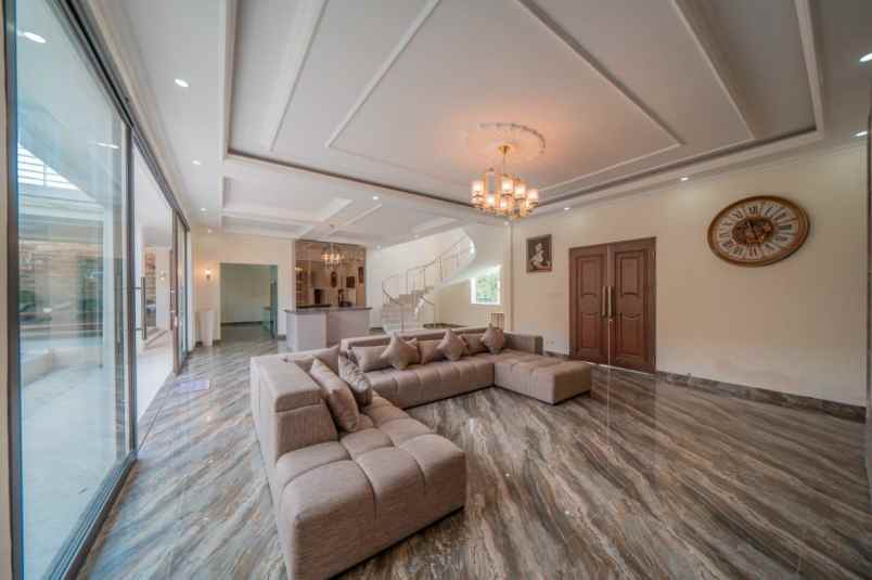 dijual villa jl raya uluwatu pecatu