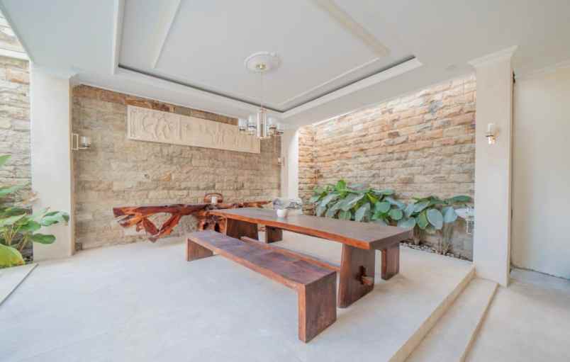 dijual villa jl raya uluwatu pecatu