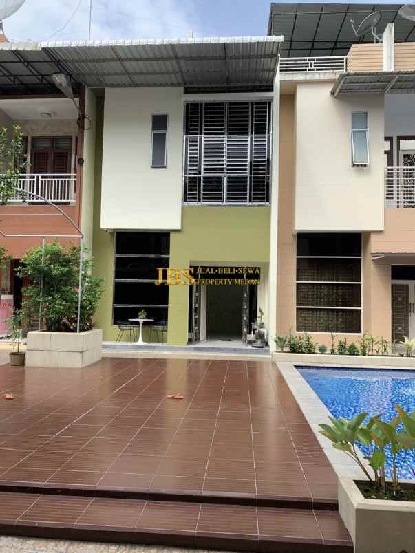 dijual villa kompek nusa dua residence