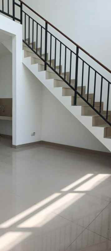 dijulcepat rumah dekat terminal cicaheum kota bandung