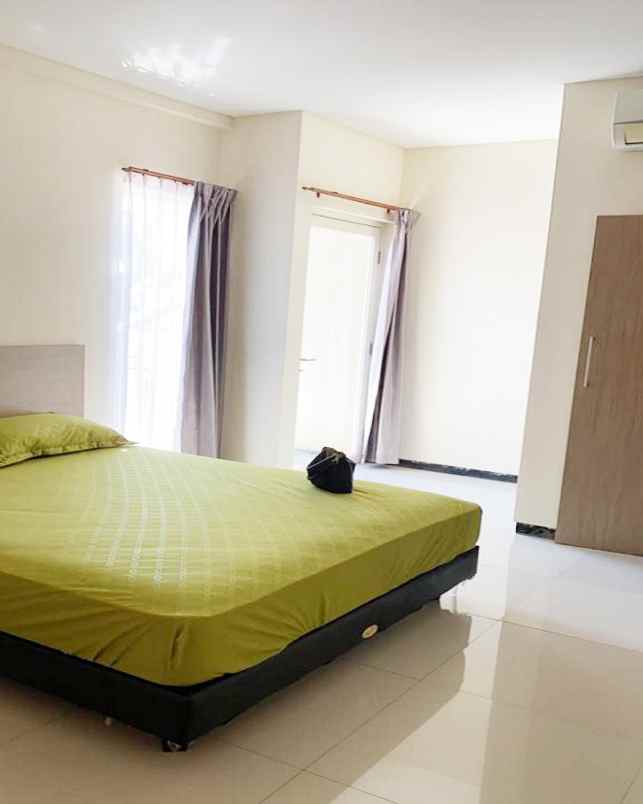 disewakan kost jl dukuh kupang barat gg