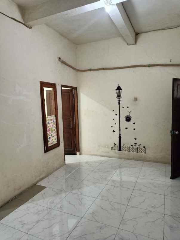 disewakan kost natasya eksklusif 1 kamar