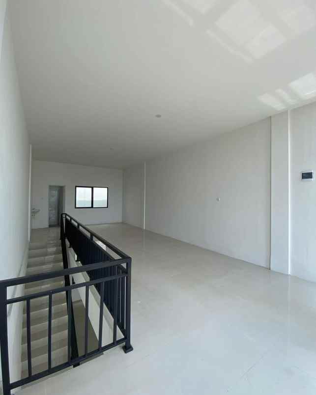 disewakan ruko di eastern park