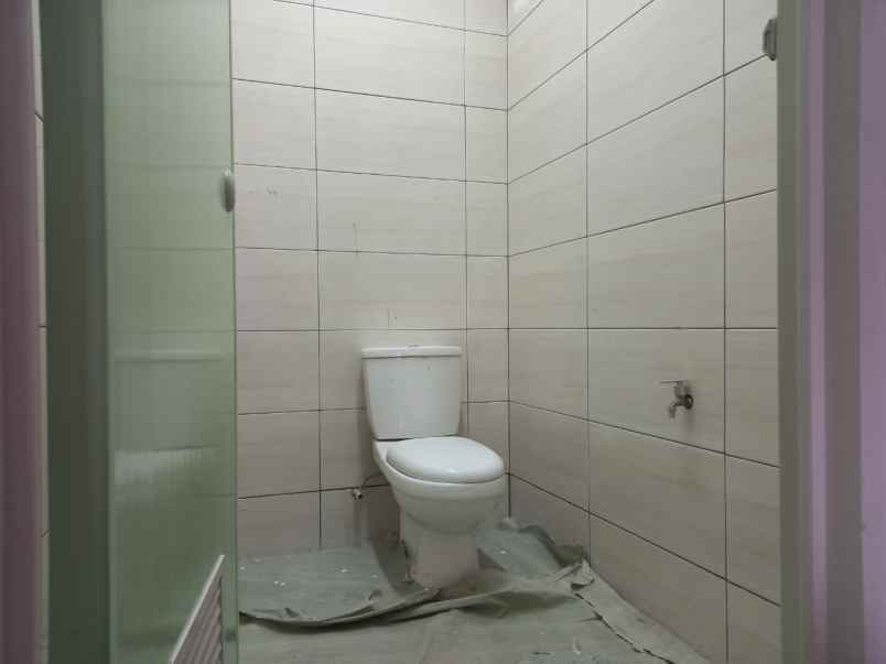 disewakan ruko gudang kantor kawasan industri green