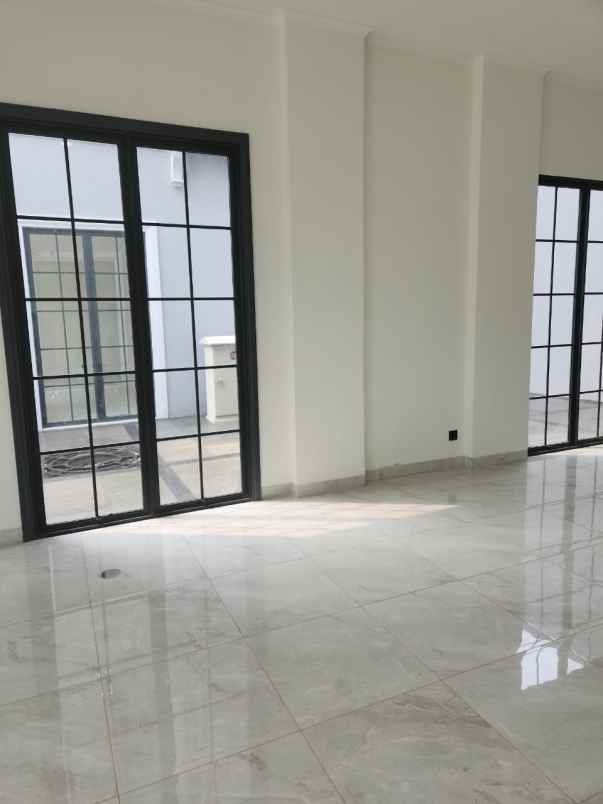 disewakan ruko gudang kantor klender duren sawit