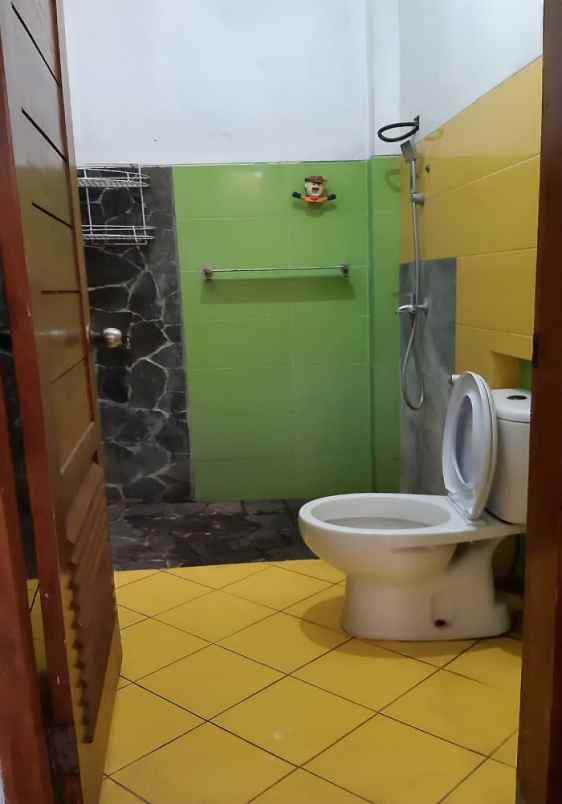 disewakan rumah cluster graha estetika