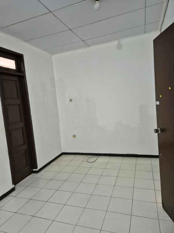 disewakan rumah janur asri kelapa gading