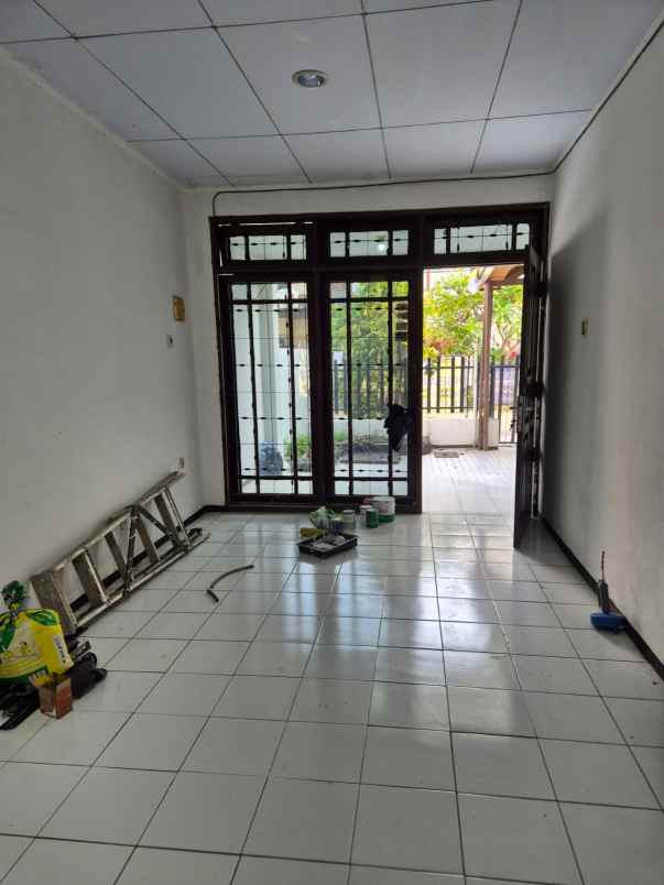 disewakan rumah janur asri kelapa gading