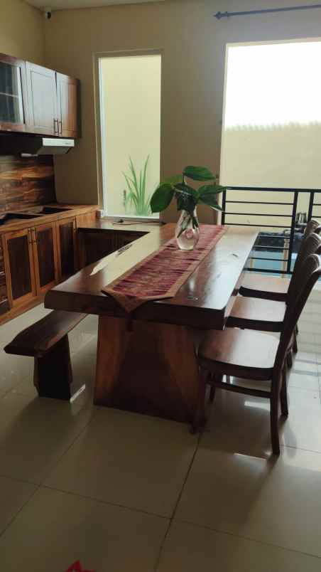 disewakan rumah kerobokan kuta utara bali