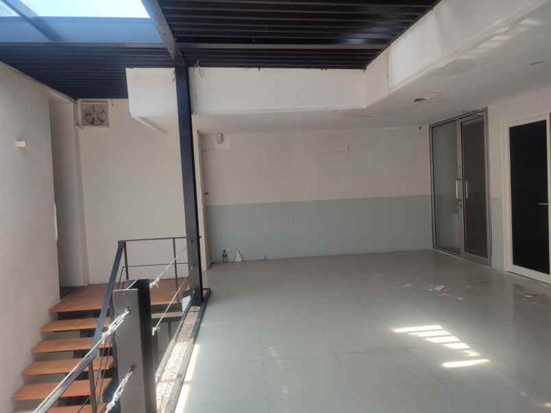 disewakan rumah kertajaya indah timur