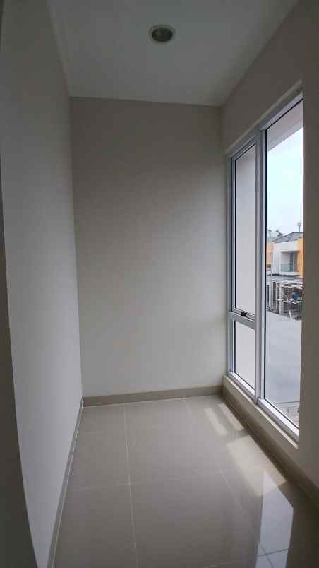 disewakan rumah perumahan sedayu city