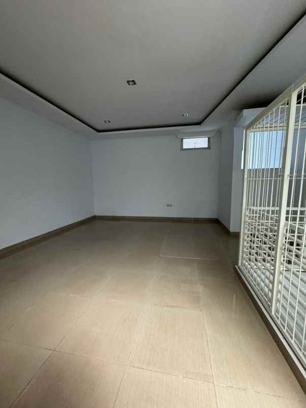 disewakan rumah talaga bestari