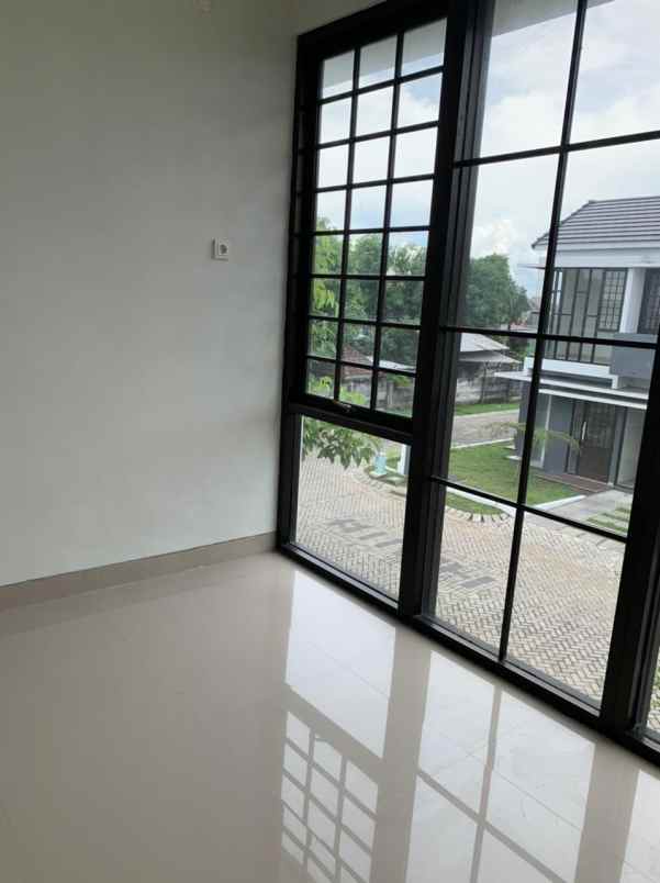 disewakan siap huni rumah shoji land