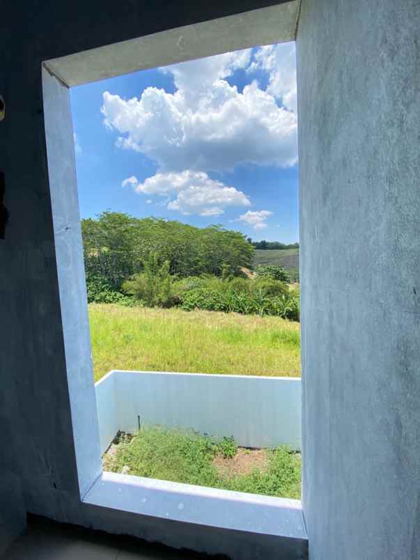 hunian eksklusif di puncak perbukitan