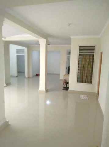 jl kelinkit 1 lantai uf ines