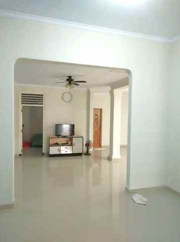 jl kelinkit 1 lantai uf ines