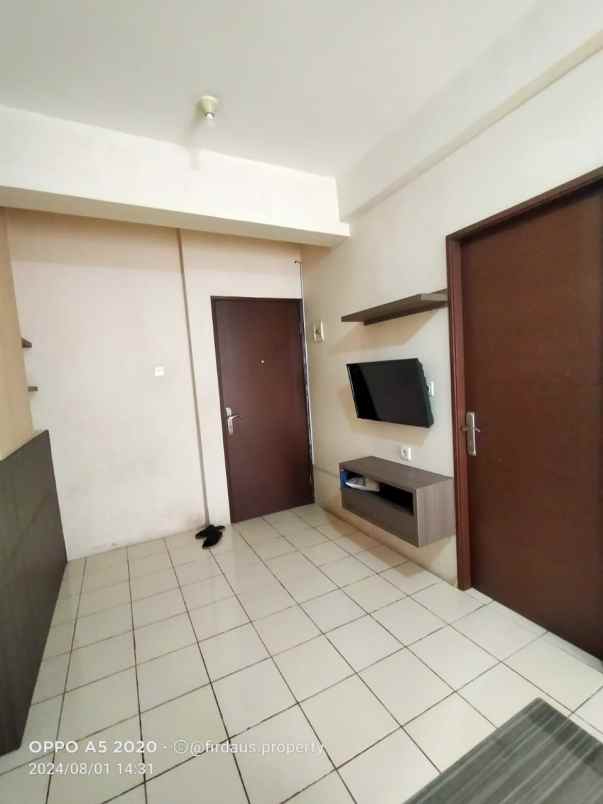 jual apartemen furnished puri park view kembangan