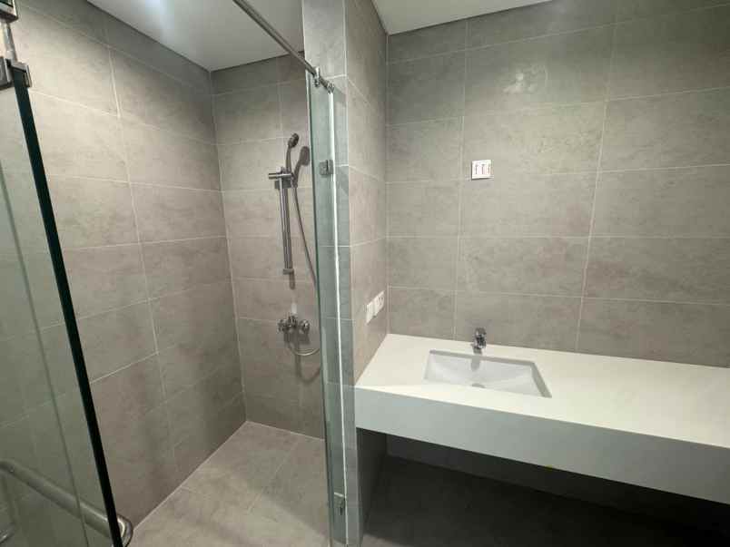 jual apartement elevee alam sutera 3 bedrooms