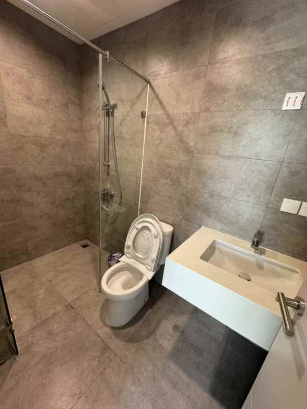 jual apartement elevee alam sutera 3 bedrooms