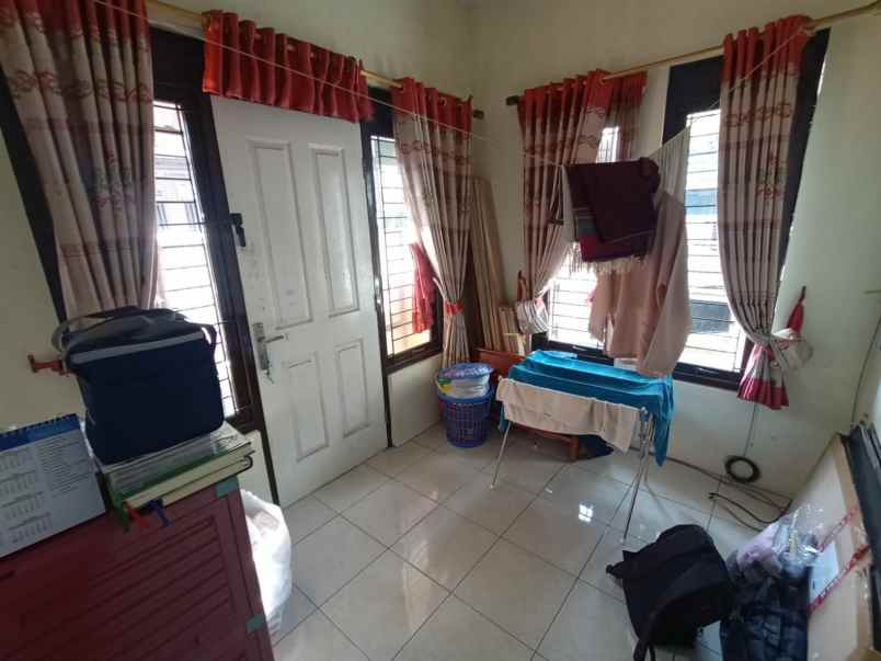 jual bu rumah mainroad cibeber 10 menit kampus unjani