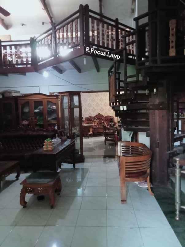 jual cepat rumah dan 4 kios di larangan paninggilan