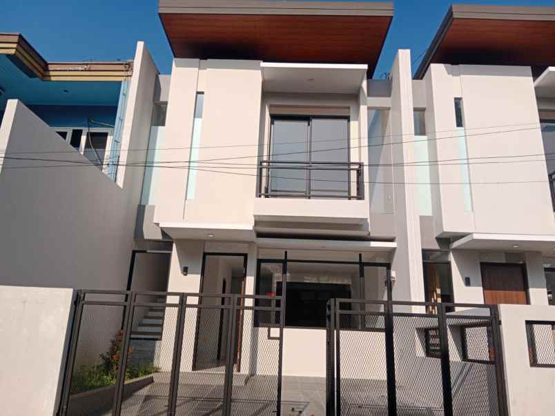 jual rumah baru 2 lt siap huni pusat kota bandung