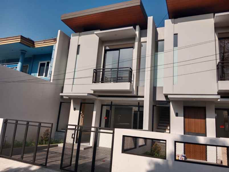 jual rumah baru 2 lt siap huni pusat kota bandung