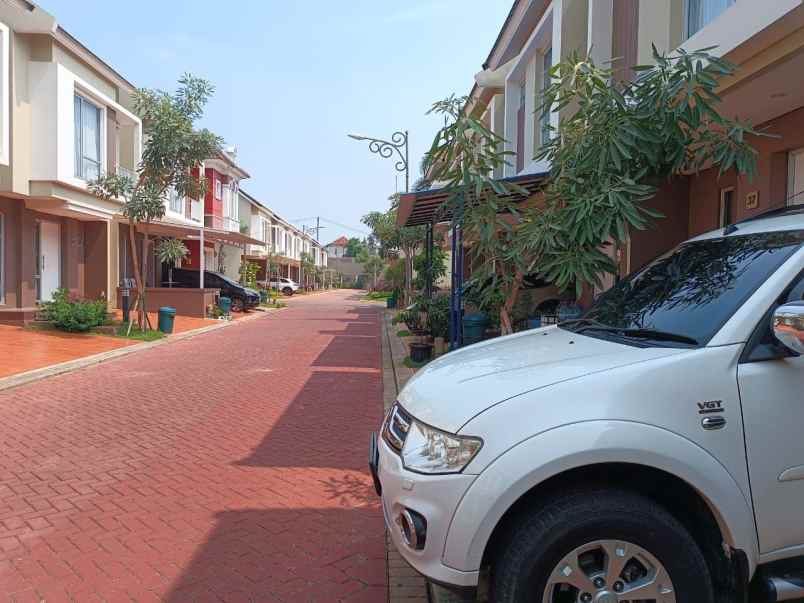 jual rumah di paramount serpong cluster malibu