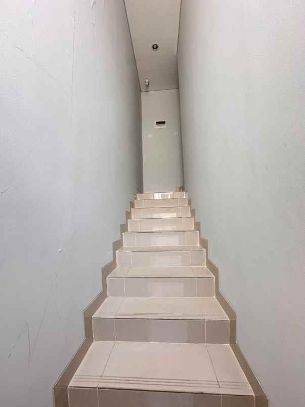 jual rumah siap huni di cimanggis golf estate