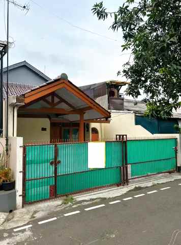 komplek bermis gading 2 lt uf gunawan