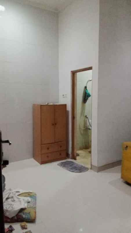 kost an strategis di kawasan padangsambian