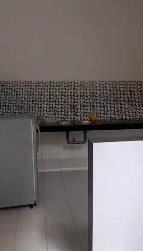 manyar tirtomoyo siap huni 1 5 lantai dekat gm mall