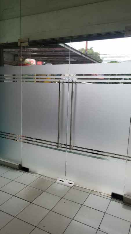 ruko 3 5 lantai lokasi strategis