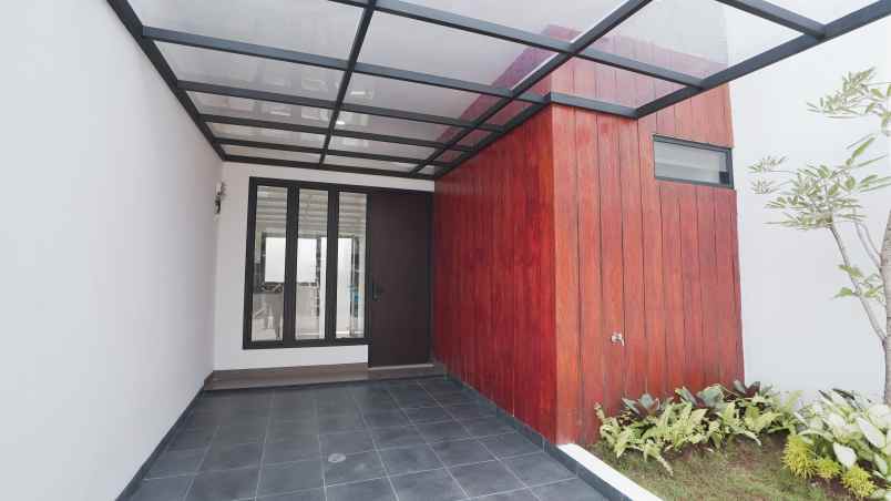 rumah 2 lantai berkonsep japanese style di depok