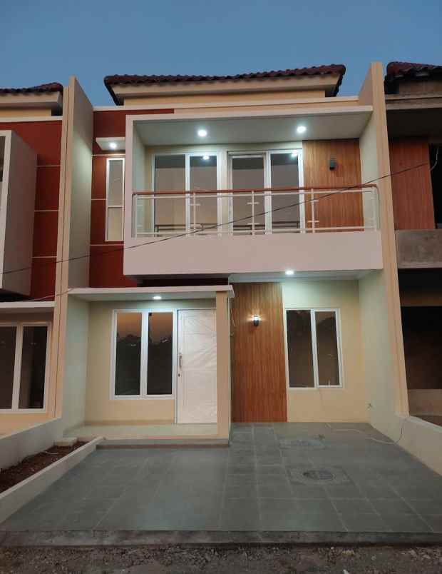 rumah 2 lantai dalam cluster di gdc